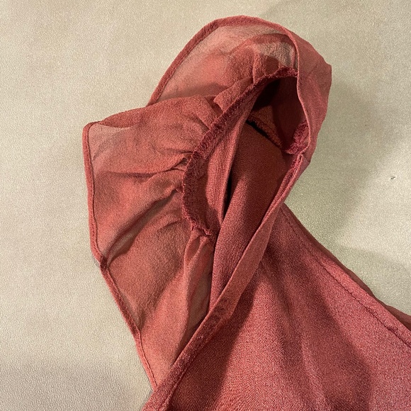 Cap Sleeve Silk Top - Burgundy Color - Picture 6 of 8